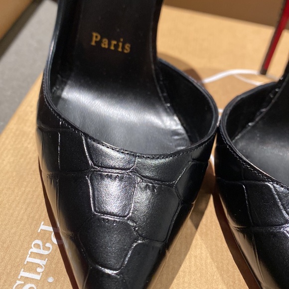 Louboutin Iriza Black Calf Leather Stilettos - Picture 3 of 12